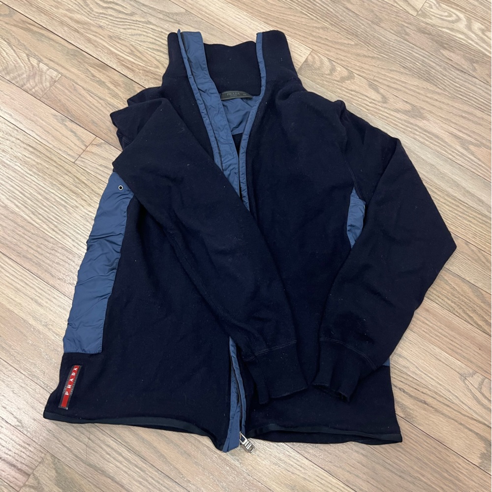 Prada size large navy mens sweater